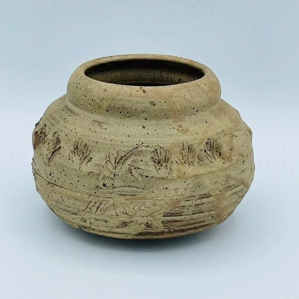 Hand made Art Pottery Scratch Marks Decorative Pot Planter signed Alonso